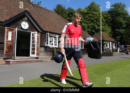 Cricketer inglese Andrew 'Freddie Flintoff' visto a Arundel Cricket Club 2014. Foto Stock