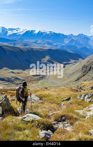 Francia, Isere, Parco Nazionale degli Ecrins (Parco nazionale degli Ecrins), Grandes Rousses massiccio in Oisans regione, Ferrand River Valley, escursioni al lago Quirlies Foto Stock