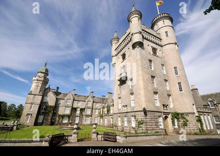 Regno Unito, Scozia, Aberdeenshire, Ballater, Castello di Balmoral Estates, castello di Balmoral nel Parco Nazionale di Cairgorns Foto Stock