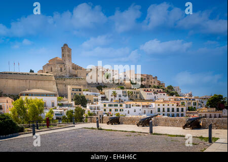 Dalt Vila fortezza Foto Stock