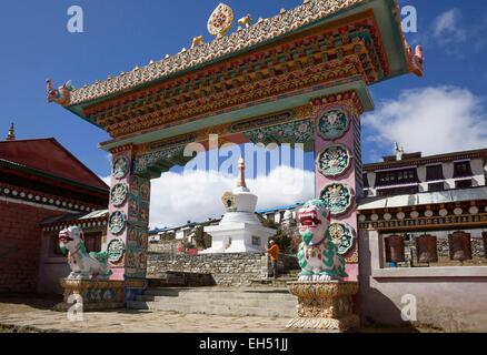 Il Nepal, il Parco Nazionale di Sagarmatha, classificato come patrimonio mondiale dall UNESCO, Solu Khumbu distretto, monastero di Tengboche Foto Stock