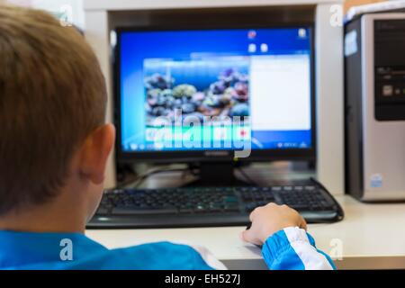 Francia, Gironde, Etauliers elementare scuola pubblica, attività extra scolastiche Foto Stock