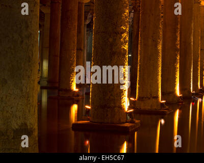 Istanbul, Turchia acqua Basilica Cistern vista della metropolitana Foto Stock