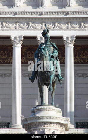 Monumento equestre a Vittorio Emanuele II in Piazza Venezia di Roma, Italia Foto Stock