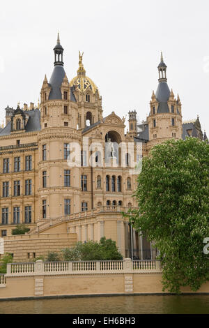 Il Castello di Schwerin. Per secoli è stata la casa dei duchi e granduchi di Mecklenburg e successivamente Mecklenburg-Schwerin Foto Stock