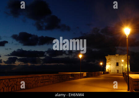 Torre di Ligny al crepuscolo, Trapani, Sicilia, Italia Foto Stock