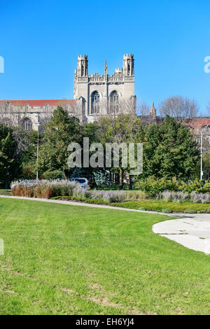 Impressioni dal campus della University of Chicago nel quartiere di Hyde Park di Chicago, IL, Stati Uniti d'America. Foto Stock