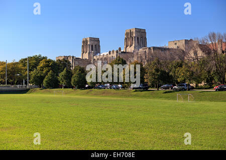 Impressioni dal campus della University of Chicago nel quartiere di Hyde Park di Chicago, IL, Stati Uniti d'America. Foto Stock