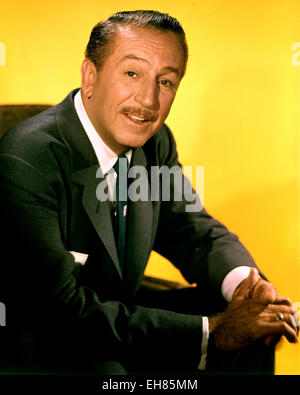 WALT DISNEY (1901-1996) American film animatore circa 1955 Foto Stock