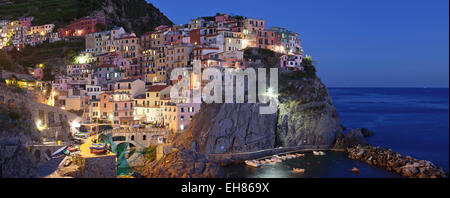 Manarola, Cinque Terre, Sito Patrimonio Mondiale dell'UNESCO, la Riviera di Levante, Provinz La Spezia, Liguria, Italia, Europa Foto Stock