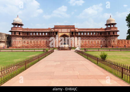 Palazzo di Jahangir, al Forte di Agra, India. Foto Stock