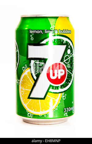 7fino 7 fino possibile del pop bevanda frizzante limonata stagno logo stagnato prodotto ritaglio sfondo bianco copia spazio isolato Foto Stock