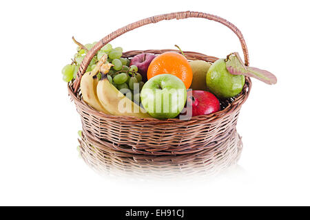 Abbondanza di frutti di salute Basket nessuno Foto Stock