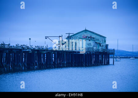 La pesca commerciale pier, El Granada nei pressi di Half Moon Bay, California Foto Stock