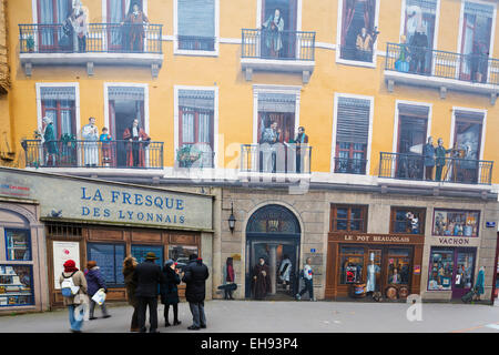 L'Europa, Francia, Rhone-Alpes, Lione, La Fresque des Lyonnais, dipinto affresco murale del famoso Lyonnais persone Foto Stock