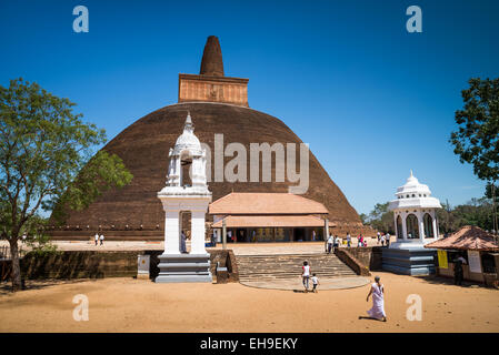 Abhayagiri Dagoba, Anuradhapura, Sri Lanka, Asia Foto Stock