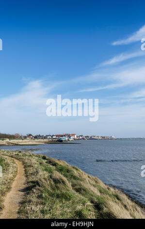 La città di Burnham on Crouch sulle rive del fiume Crouch in Essex. Foto Stock