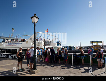 Puerto de Mogán fondo di vetro per escursioni turistiche in barca, Gran Canaria, Isole canarie, Spagna, Europa Foto Stock