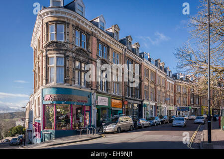 CLIFTON, Bristol, Regno Unito, 30 gennaio 2015 - Georgiani terrazzati negozi nel villaggio di Clifton, Bristol, Regno Unito Foto Stock