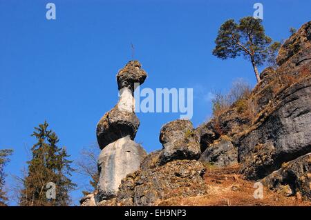 Torre di roccia nei pressi del monolito Pottenstein, Germania Foto Stock