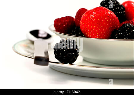 Insalata di frutta fresca in una ciotola Foto Stock