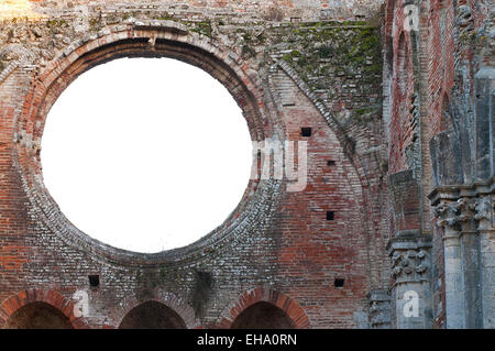 Abbazia di San Galgano. Località: Montesiepi (SI), Italia. Foto Stock