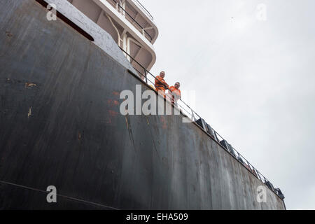 Nave da carico, all'interno di operazioni nel Canale di Panama, Panama Foto Stock