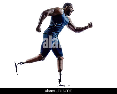 Uno muscoloso uomo disabile corridori velocisti con gambe protesi in silhouette su sfondo bianco Foto Stock