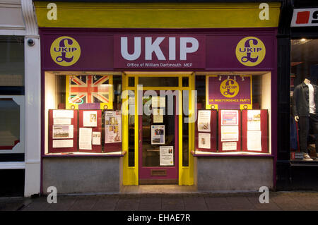 Politica. L'UKIP locale filiale a Dorchester. Il Regno Unito Independence Party è un emergendo rapidamente nazionalista partito politico. Inghilterra Foto Stock