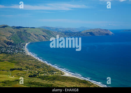 Paekakariki, la Costa di Kapiti, a nord di Wellington, Isola del nord, Nuova Zelanda - aerial Foto Stock