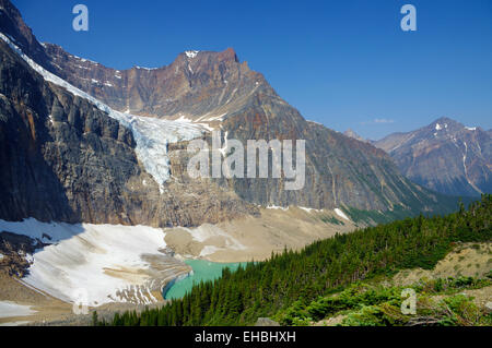 Angel Glacier, sul lato settentrionale del Monte Edith Cavell, nel Parco Nazionale di Jasper, Alberta, Canada. Foto Stock