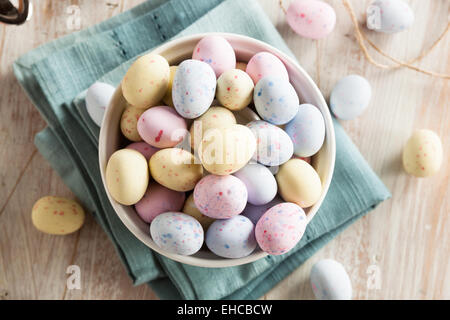 Dolce Pasqua zuccherini Candy in una ciotola Foto Stock