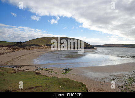 Daymer Bay, un surf beach sul fiume Camel Estuary, vicino a Padstow, North Cornwall. Foto Stock