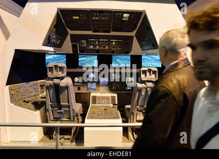 Praga, Repubblica Ceca. Xii Mar, 2015. Apertura del Gateway per spazio mostra a Praga Repubblica Ceca, Marzo 12, 2015. © Katerina Sulova/CTK foto/Alamy Live News Foto Stock