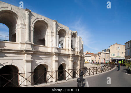 Les Arenes, Arles, la Camargue, la Provenza, Francia, Europa Foto Stock