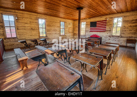 Interno della storica sala-scuola in Dothan's Landmark Park, Alabama