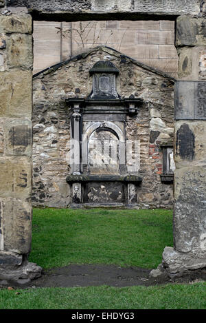 Secret Edinburgh - una tomba nella sezione settentrionale della vecchia Calton Sepoltura su Calton Hill. Foto Stock