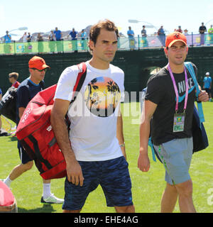 Indian Wells, California USA XII marzo, 2015 Swiss giocatore di tennis Roger Federer al BNP Paribas Open. Credito: Lisa Werner/Alamy Live News Foto Stock