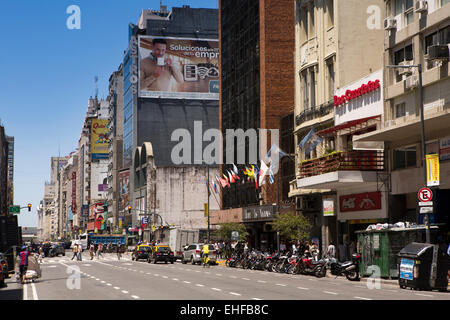 Arg207Argentina Buenos Aires, Avenida Corrientes Foto Stock