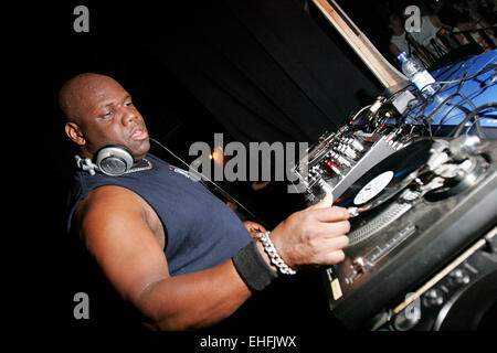 Carl Cox DJ al cielo di Londra. Foto Stock