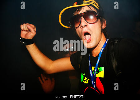 Cool guy dancing a TDK Cross Central Festival 2007 a tela in Kings Cross a Londra. Foto Stock