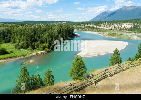 Kootenay River, visto da Fort Steele Heritage Town in Oriente Kootenay regione della British Columbia, Canada Foto Stock