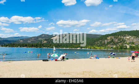 Spiaggia a Christina Lake Provincial Park, Christina Lago, Kootenay Boundary, BC, Canada. Foto Stock