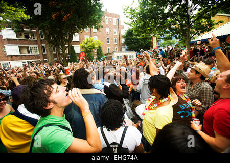 Buona volte soundsystem al carnevale di Notting Hill 2008. Foto Stock