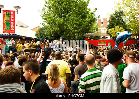 Buona volte soundsystem al carnevale di Notting Hill 2008. Foto Stock