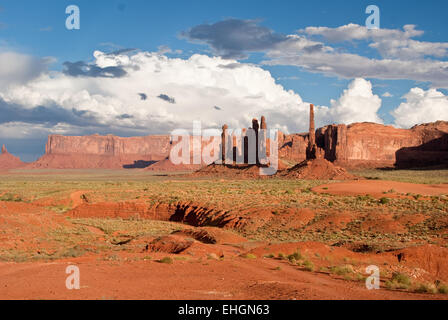 Aria di tempesta su Monument Valley Foto Stock