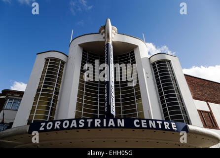 Centro zoroastriana, Rayners Lane, Harrow, Middlesex, England, Regno Unito Foto Stock