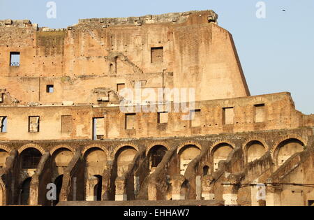 Il lato interno del Colosseo Foto Stock