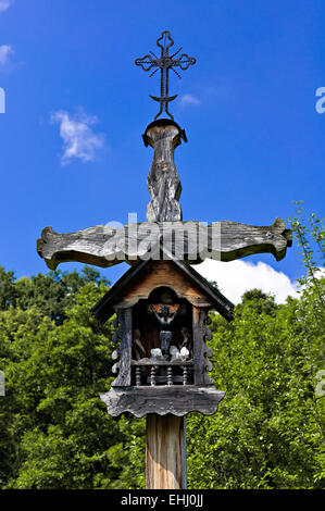 Strada santuario nel cielo blu Foto Stock