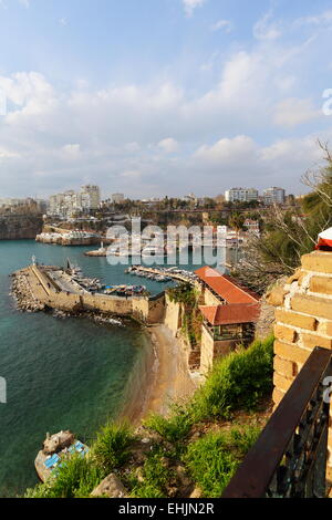 Porto nella città vecchia. Foto Stock